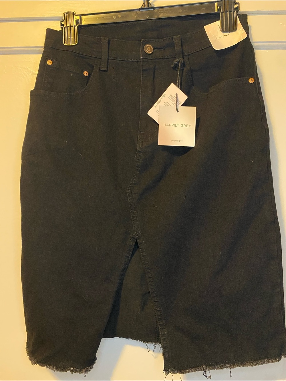 Happily Grey Black Denim Skirt - Classic Five-Pocket - size 3